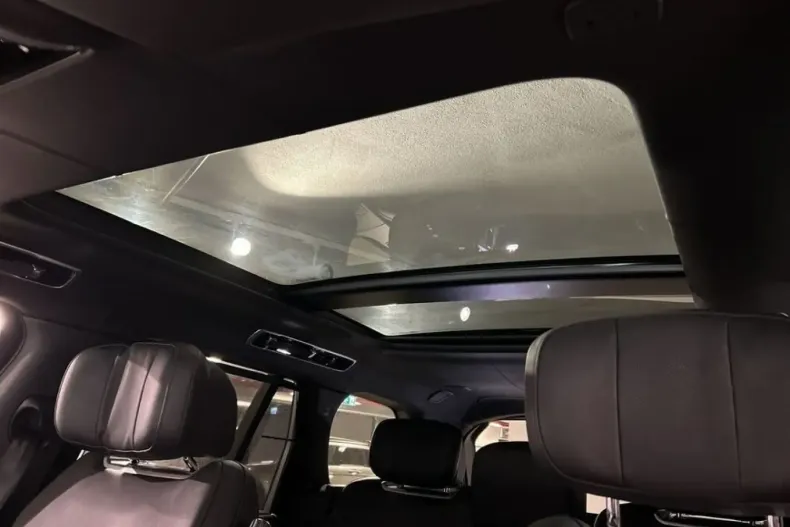 Land Rover Range Rover din 2024 cu 23.500 km - oferta LAN193435 - foto 24