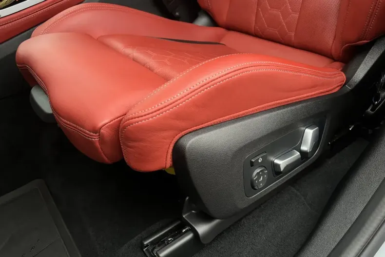 BMW X4 M (Seria X) din 2022 cu 25.850 km - oferta BMW193436 - foto 17
