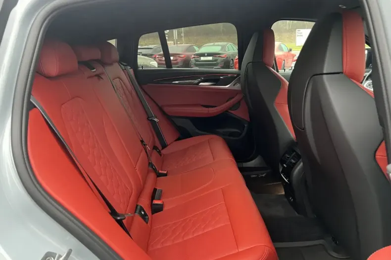 BMW X4 M (Seria X) din 2022 cu 25.850 km - oferta BMW193436 - foto 29