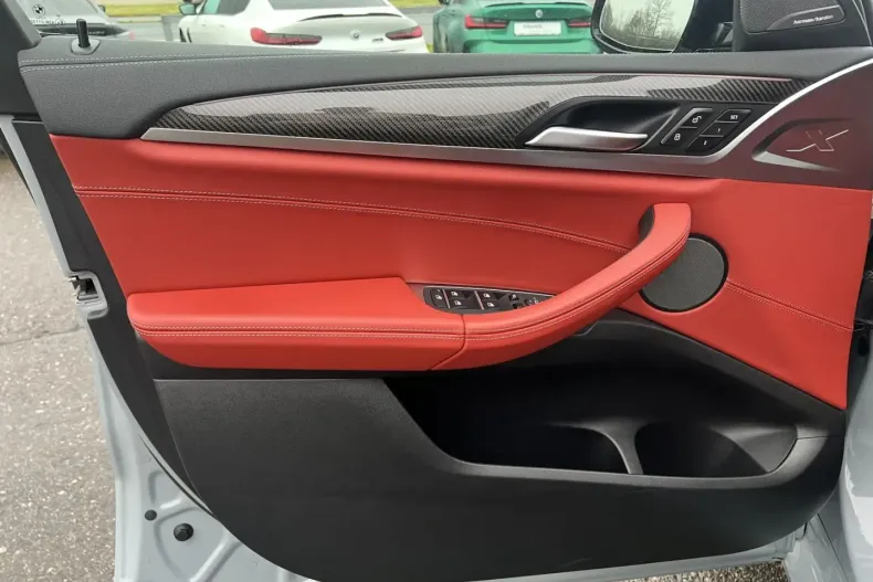 BMW X4 M (Seria X) din 2022 cu 25.850 km - oferta BMW193436 - foto 38