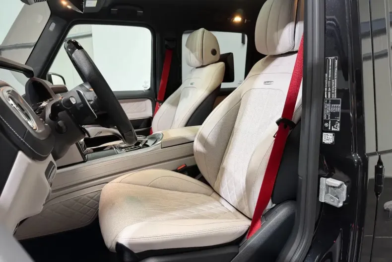 Mercedes-Benz G 63 AMG (Clasa G) din 2024 cu 12.151 km - oferta MER193438 - foto 13