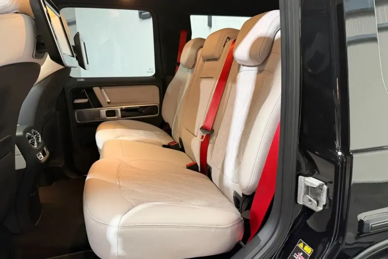 Mercedes-Benz G 63 AMG (Clasa G) din 2024 cu 12.151 km - oferta MER193438 - foto 20