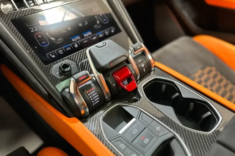 Lamborghini Urus din 2023 cu 30.633 km - oferta LAM193441 - foto 24