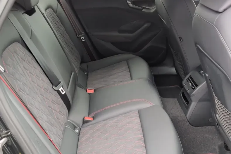 Audi A5 din 2025 cu 1.368 km - oferta AUD193449 - foto 17