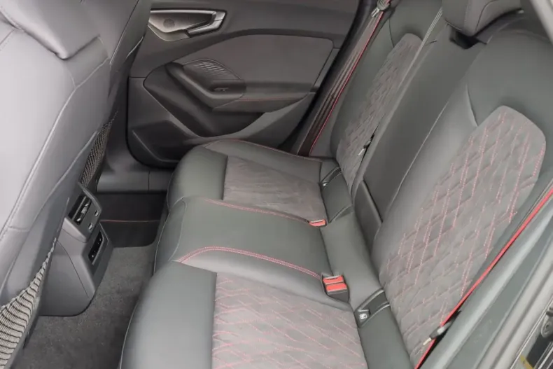 Audi A5 din 2025 cu 1.368 km - oferta AUD193449 - foto 18