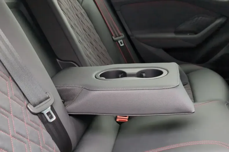 Audi A5 din 2025 cu 1.368 km - oferta AUD193449 - foto 23