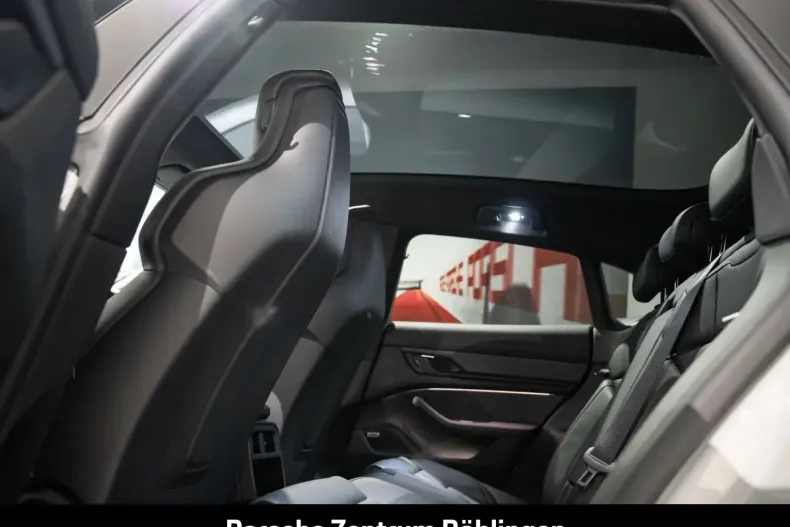 Porsche Taycan din 2025 cu 23.900 km - oferta POR193452 - foto 10