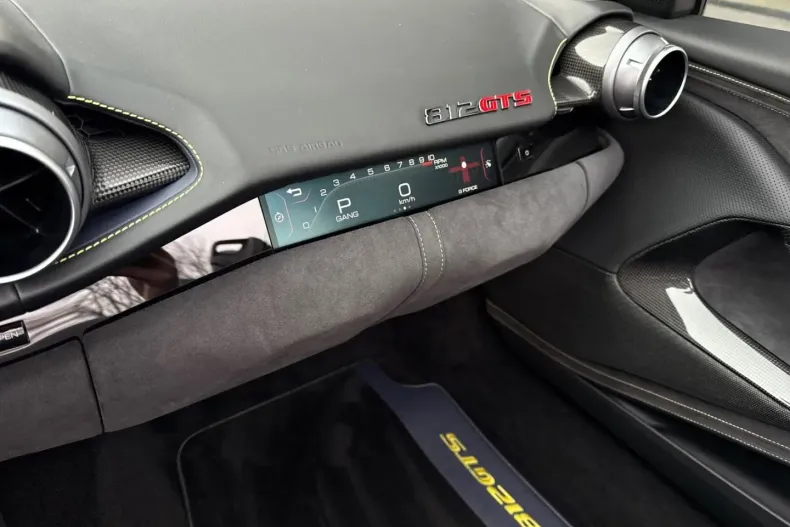 Ferrari 812 din 2023 cu 3.300 km - oferta FER193453 - foto 15