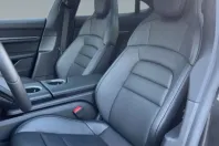 Porsche Taycan din 2025 cu 19.900 km - oferta POR193454 - foto 17