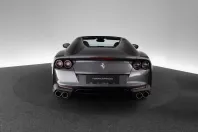 Ferrari 812 din 2023 cu 5.690 km - oferta FER193455 - foto 4