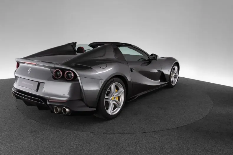 Ferrari 812 din 2023 cu 5.690 km - oferta FER193455 - foto 5