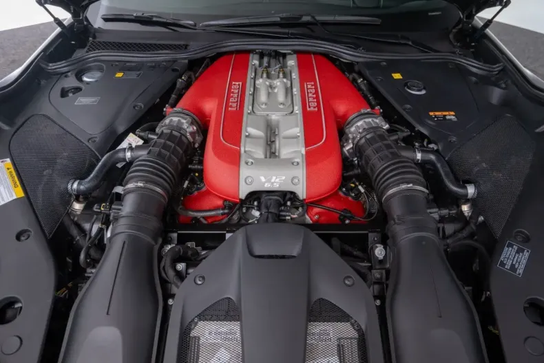 Ferrari 812 din 2023 cu 5.690 km - oferta FER193455 - foto 38