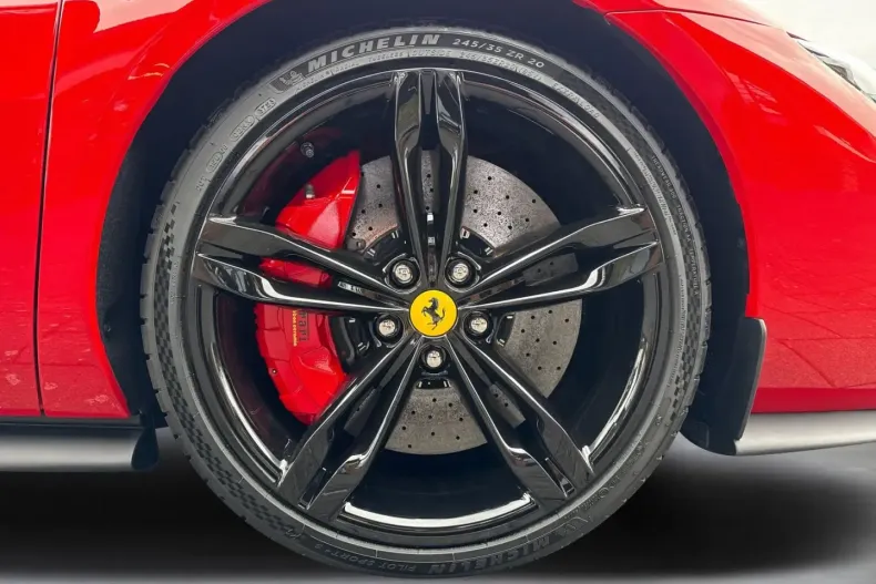Ferrari 296 GTS din 2024 cu 3.900 km - oferta FER193458 - foto 10