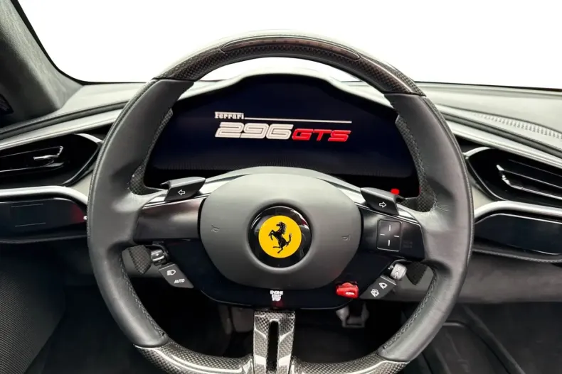 Ferrari 296 GTS din 2024 cu 3.900 km - oferta FER193458 - foto 12