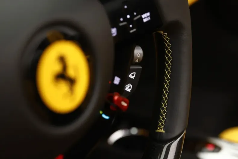 Ferrari 296 GTS din 2025 cu 3.100 km - oferta FER193459 - foto 16