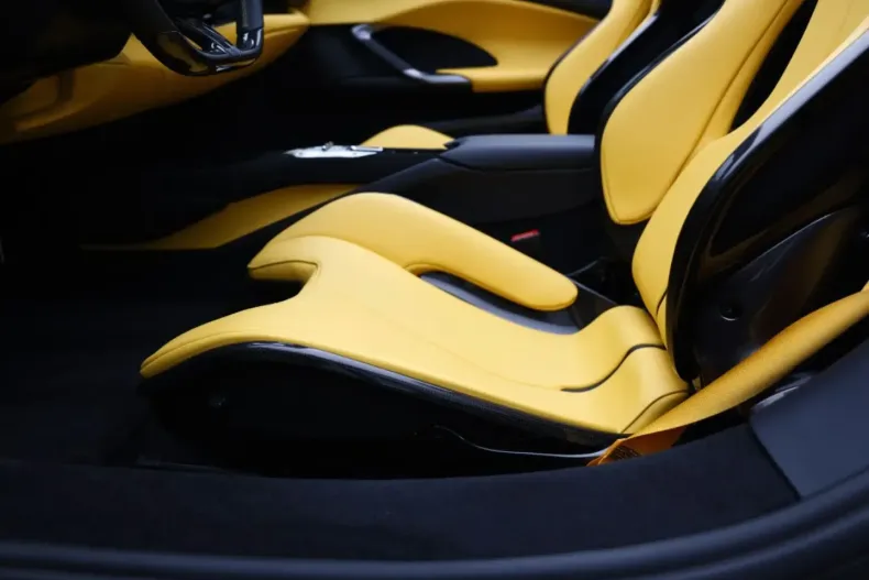 Ferrari 296 GTS din 2025 cu 3.100 km - oferta FER193459 - foto 24