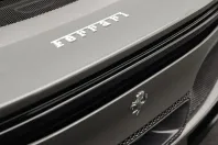 Ferrari 296 GTS din 2025 cu 3.100 km - oferta FER193459 - foto 30