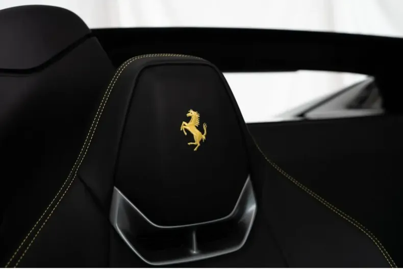 Ferrari 296 GTS din 2024 cu 1.347 km - oferta FER193461 - foto 11