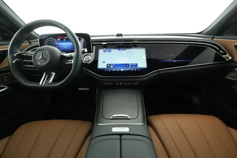 Mercedes-Benz E 220 (Clasa E) din 2025 cu 20.758 km - oferta MER193466 - foto 3