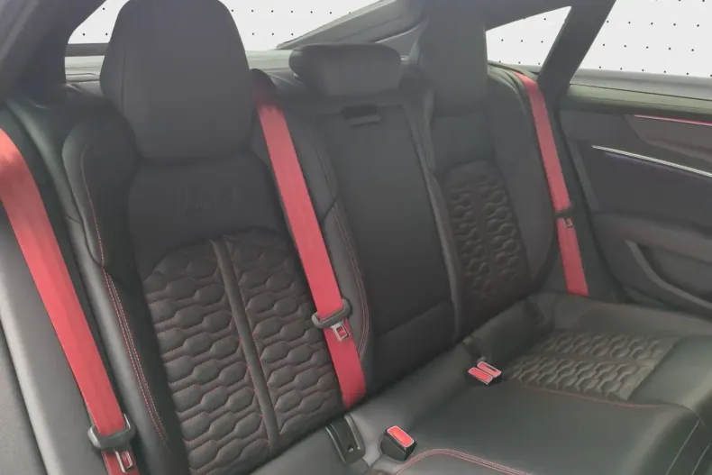 Audi RS7 din 2021 cu 75.800 km - oferta AUD193471 - foto 14