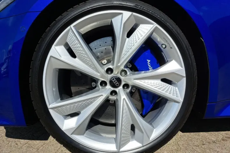 Audi RS7 din 2023 cu 19.271 km - oferta AUD193472 - foto 6