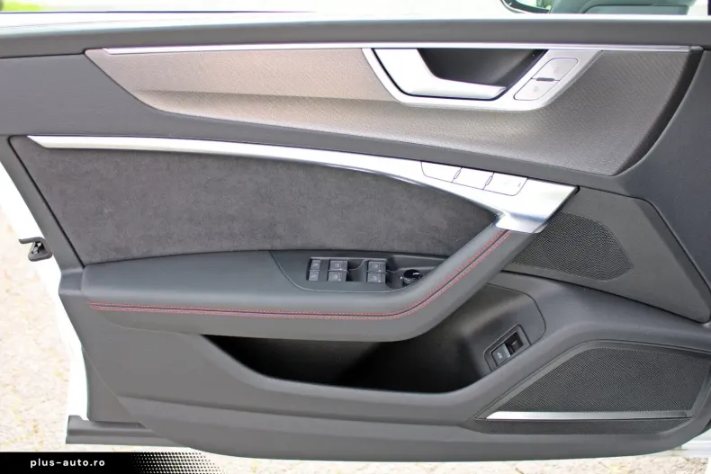 Audi RS7 din 2023 cu 30.590 km - oferta AUD193479 - foto 6