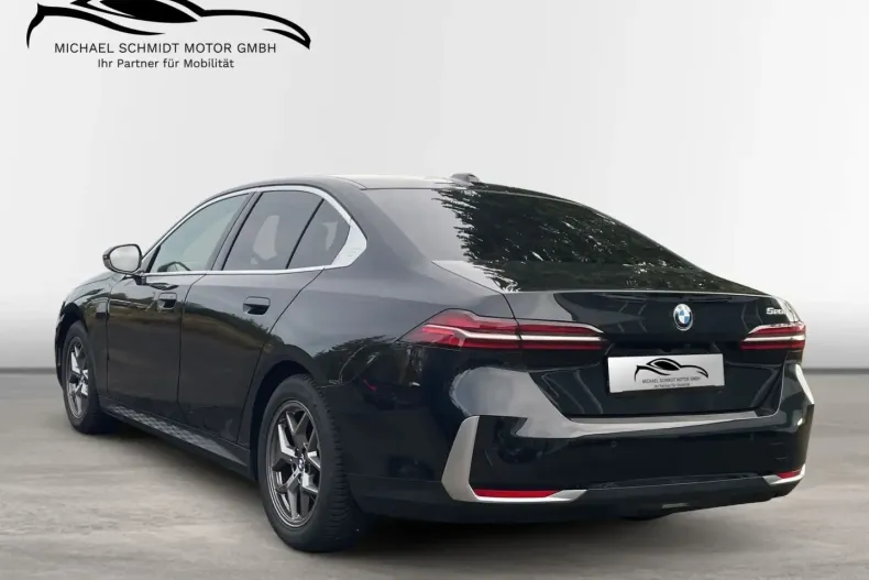 BMW 520 (Seria 5) din 2024 cu 74.432 km - oferta BMW193481 - foto 3