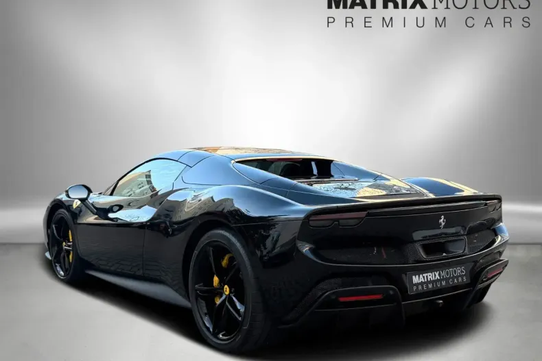 Ferrari 296 GTS din 2025 cu 3.400 km - oferta FER193484 - foto 18