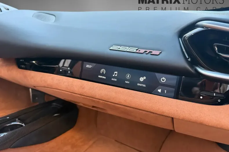 Ferrari 296 GTS din 2025 cu 3.400 km - oferta FER193484 - foto 20