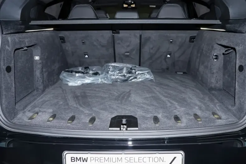 BMW XM (Seria X) din 2024 cu 5.901 km - oferta BMW193489 - foto 7