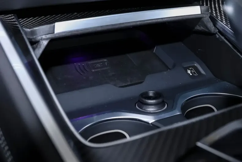 BMW XM (Seria X) din 2024 cu 5.901 km - oferta BMW193489 - foto 13