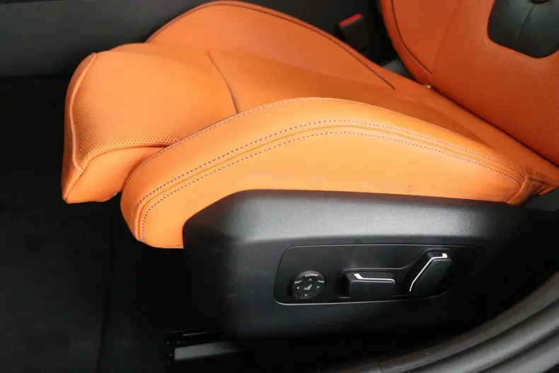 BMW M5 (Seria 5) din 2025 cu 19.924 km - oferta BMW193490 - foto 25