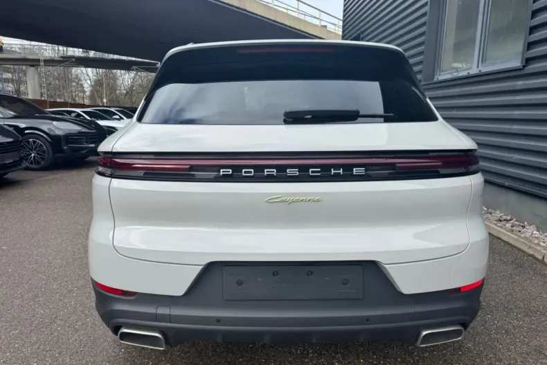 Porsche Cayenne din 2024 cu 16.000 km - oferta POR193496 - foto 4