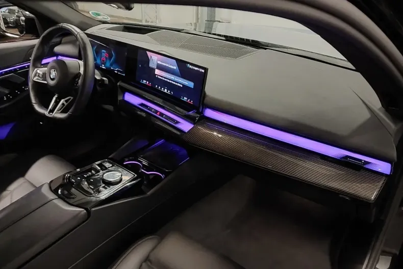 BMW 520 (Seria 5) din 2025 cu 24.300 km - oferta BMW193502 - foto 2