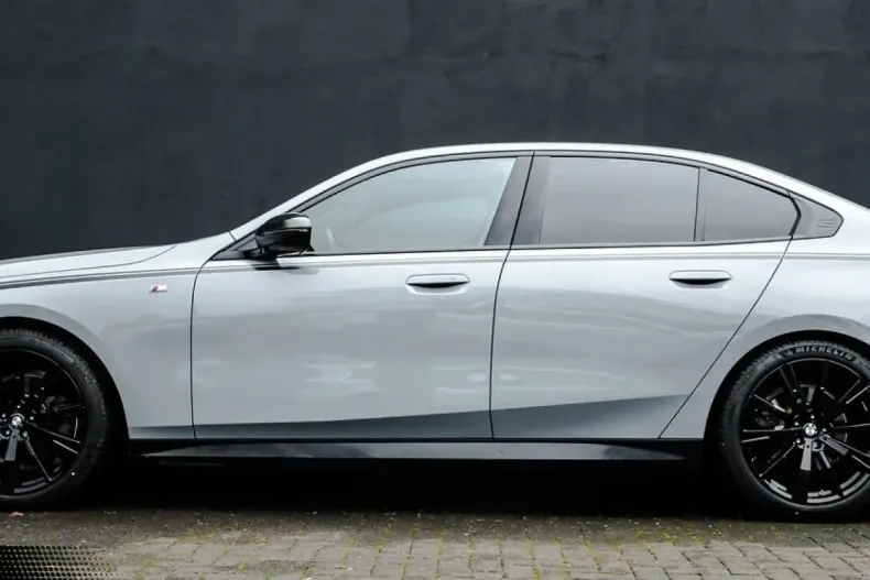 BMW 520 (Seria 5) din 2024 cu 23.000 km - oferta BMW193503 - foto 12