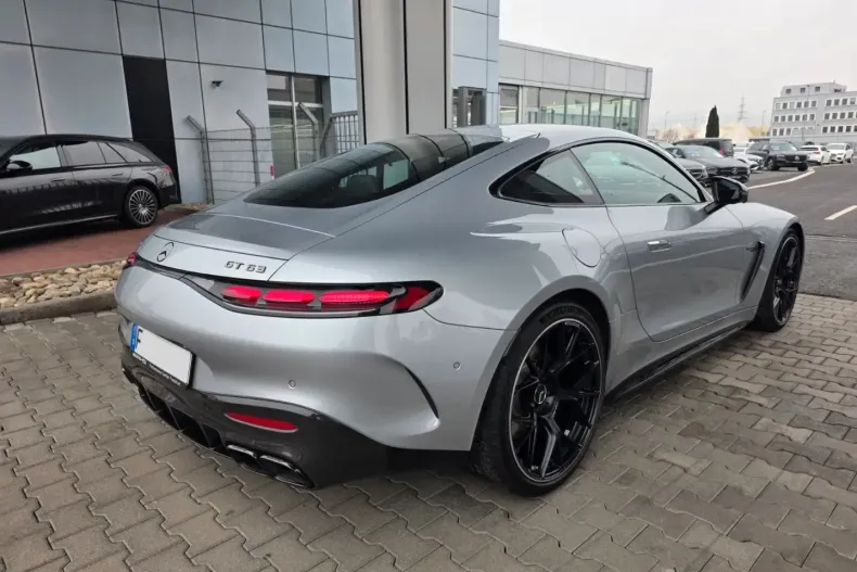 Mercedes-Benz AMG GT (Clasa GT) din 2025 cu 8.950 km - oferta MER193511 - foto 3