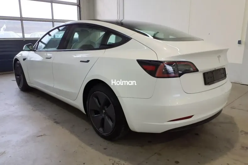 Tesla Model 3 din 2022 cu 64.221 km - oferta TES193513 - foto 12