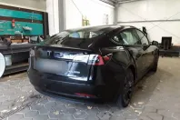 Tesla Model 3 din 2022 cu 51.888 km - oferta TES193515 - foto 3