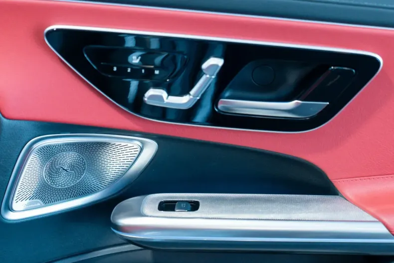 Mercedes-Benz CLE 220 (Clasa CLE) din 2024 cu 7.916 km - oferta MER193519 - foto 13