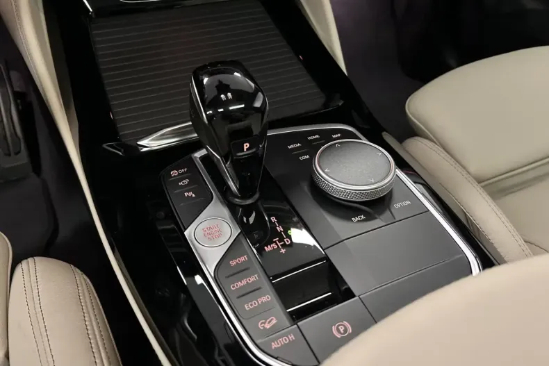 BMW X4 (Seria X) din 2025 cu 6.540 km - oferta BMW193520 - foto 8