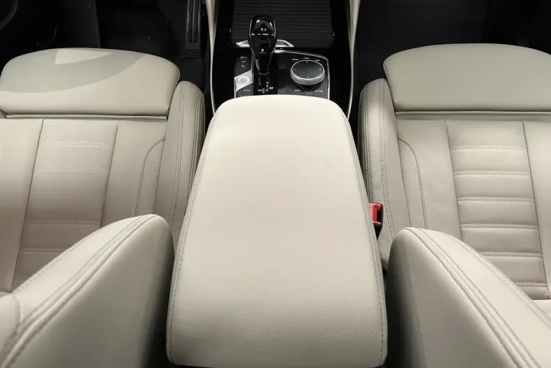 BMW X4 (Seria X) din 2025 cu 6.540 km - oferta BMW193520 - foto 13