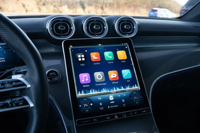 Mercedes-Benz GLC 300 (Clasa GLC) din 2025 cu 19.700 km - oferta MER193521 - foto 18