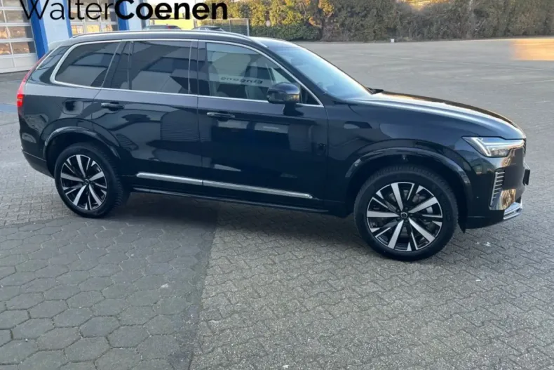 Volvo XC90 din 2025 cu 22.500 km - oferta VOL193523 - foto 2