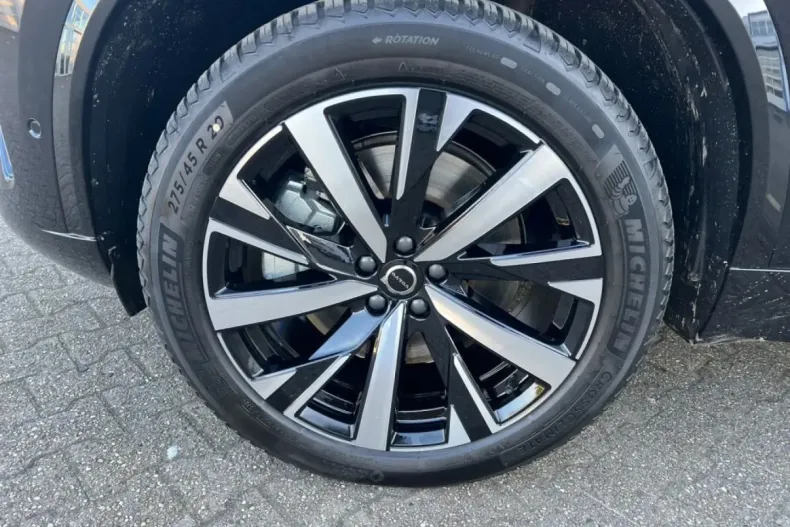 Volvo XC90 din 2025 cu 22.500 km - oferta VOL193523 - foto 5