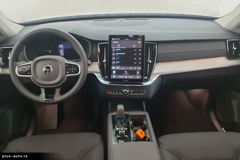 Volvo XC90 din 2025 cu 14.990 km - oferta VOL193525 - foto 10