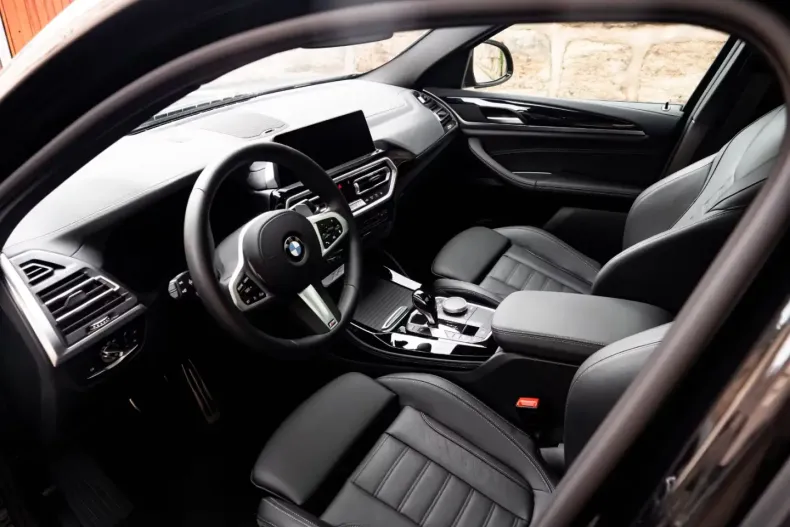 BMW X4 (Seria X) din 2025 cu 3.500 km - oferta BMW193535 - foto 7