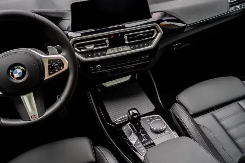 BMW X4 (Seria X) din 2025 cu 3.500 km - oferta BMW193535 - foto 8