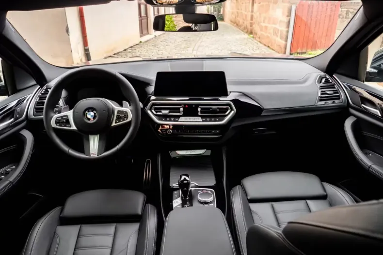 BMW X4 (Seria X) din 2025 cu 3.500 km - oferta BMW193535 - foto 10