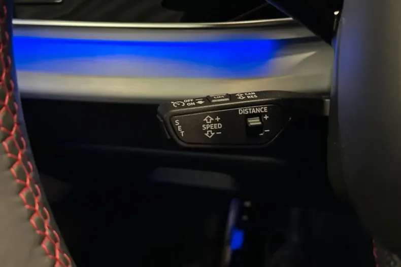 Audi Q8 din 2025 cu 14.000 km - oferta AUD193537 - foto 20