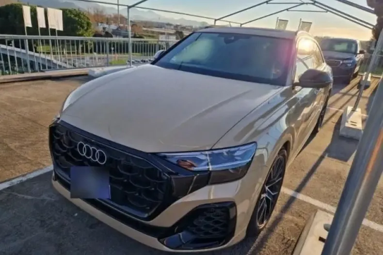 Audi Q8 din 2024 cu 24.442 km - oferta AUD193539 - foto 2